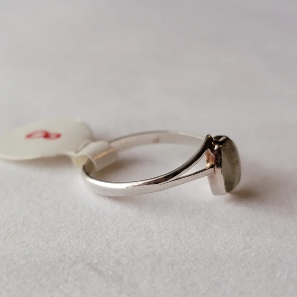 Labradorite 925 Sterling Silver Dainty Split Shank Ring Rectangle Gemstone